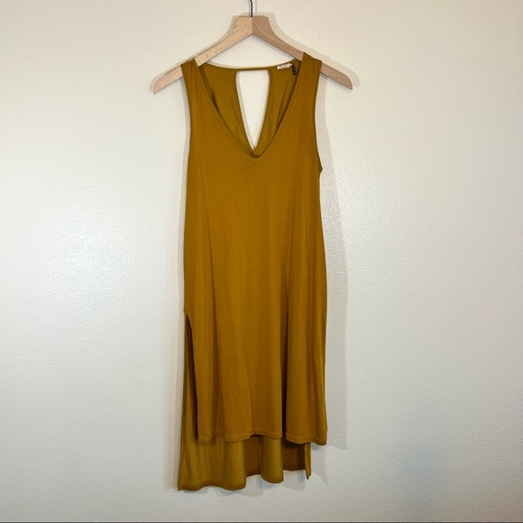 Akemi + Kin Longview Tank - Picture 8 of 8